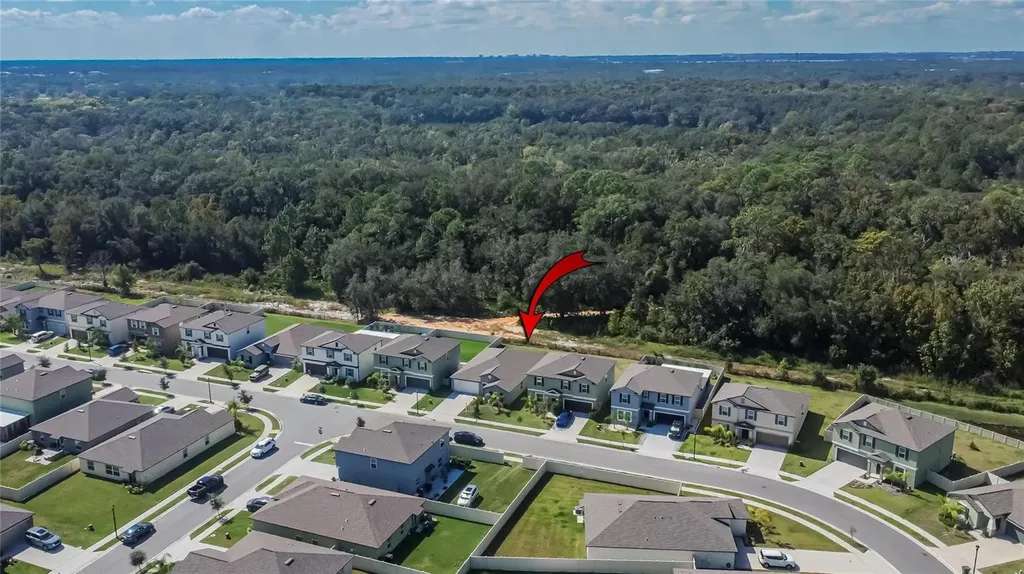 1748 Red Loop Lakeland FL 33801