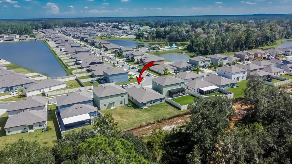 1748 Red Loop Lakeland FL 33801