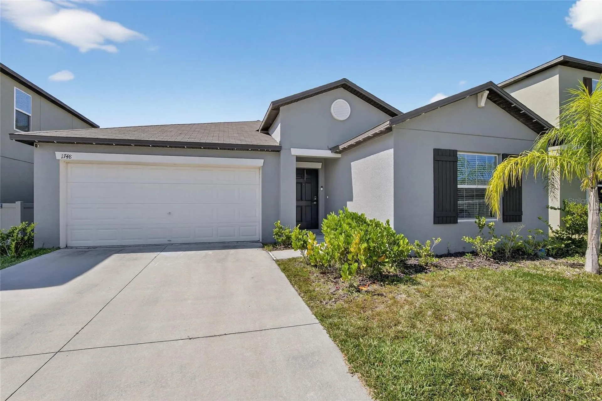 1748 Red Loop Lakeland FL 33801