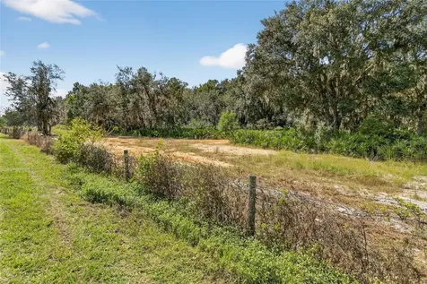 1748 Red Loop Lakeland FL 33801