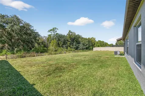 1748 Red Loop Lakeland FL 33801