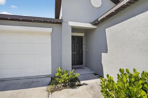 1748 Red Loop Lakeland FL 33801