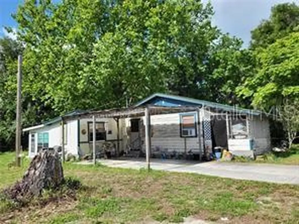 5371 Warm Springs Avenue Wildwood FL 34785