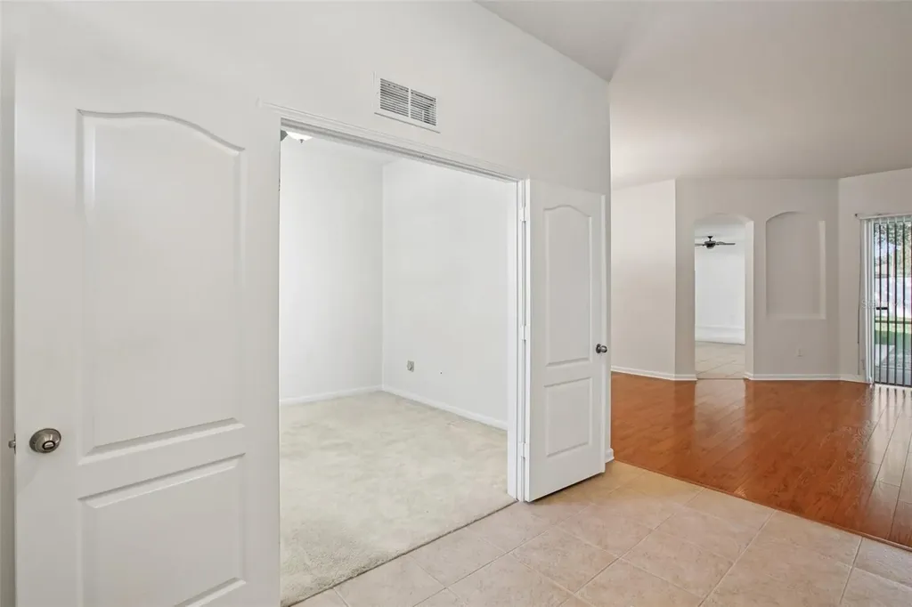 1804 Prairie Grass Lane Valrico FL 33594