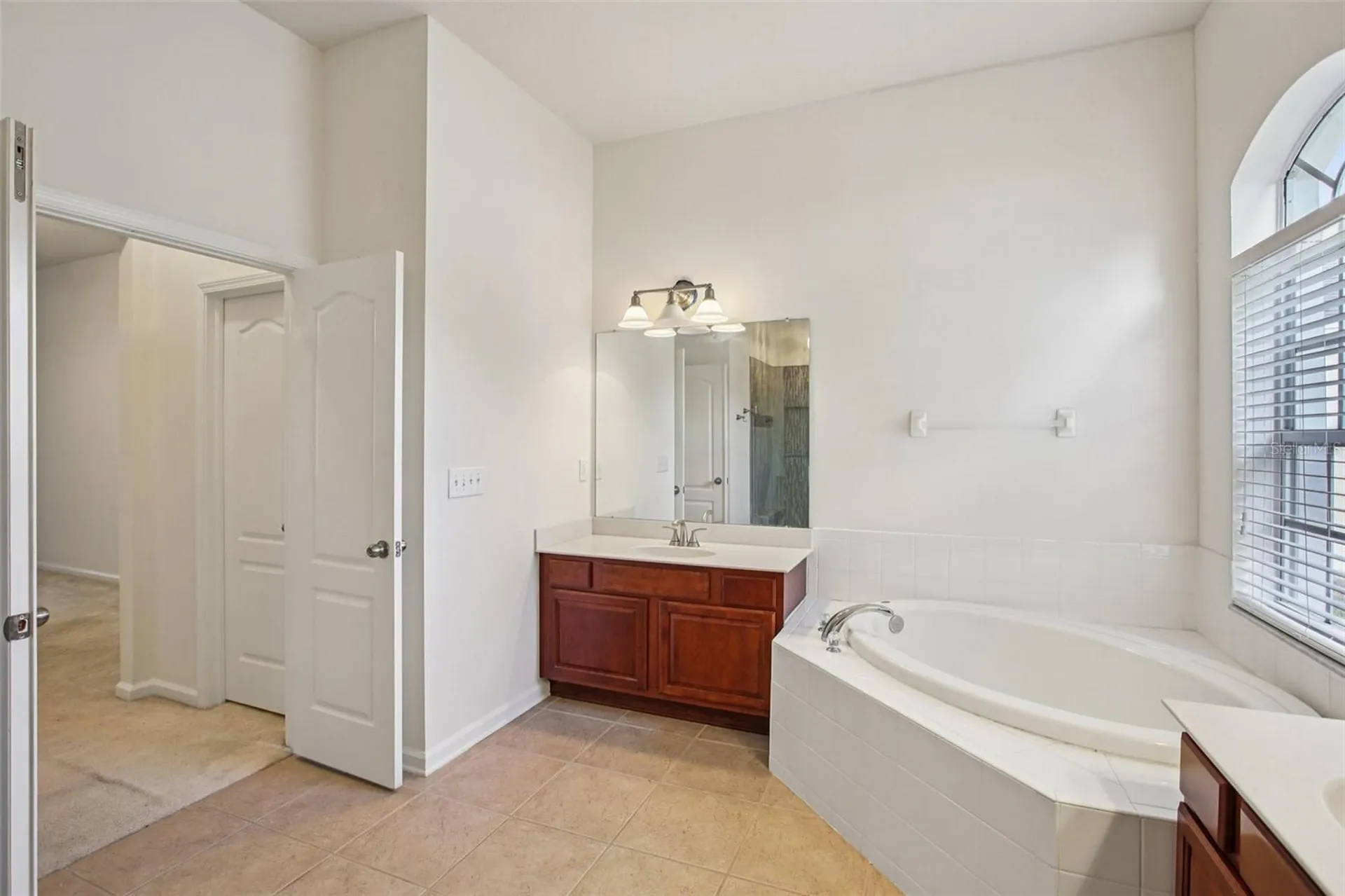 1804 Prairie Grass Lane Valrico FL 33594