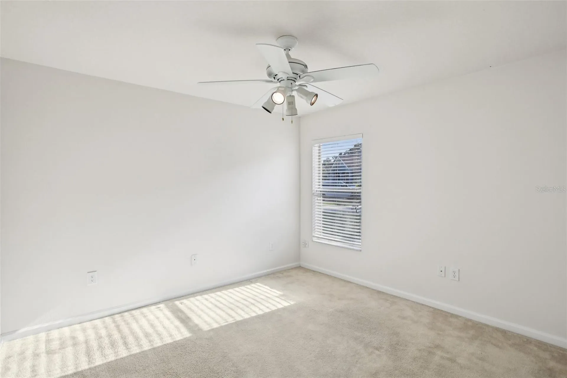 1804 Prairie Grass Lane Valrico FL 33594