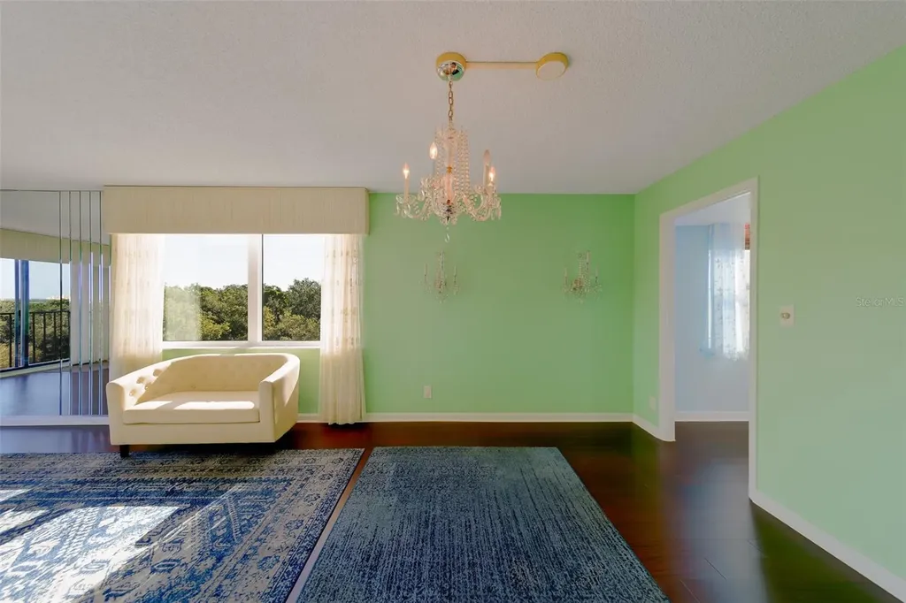 220 Belleview Boulevard Belleair FL 33756