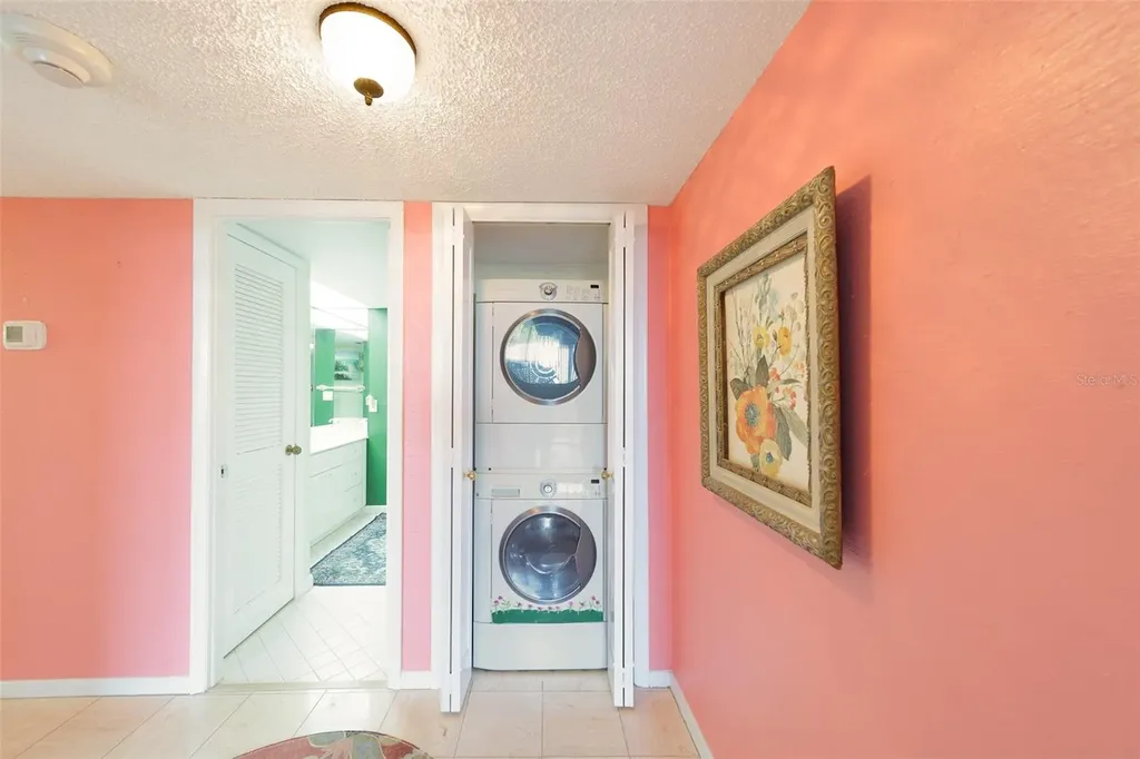 220 Belleview Boulevard Belleair FL 33756