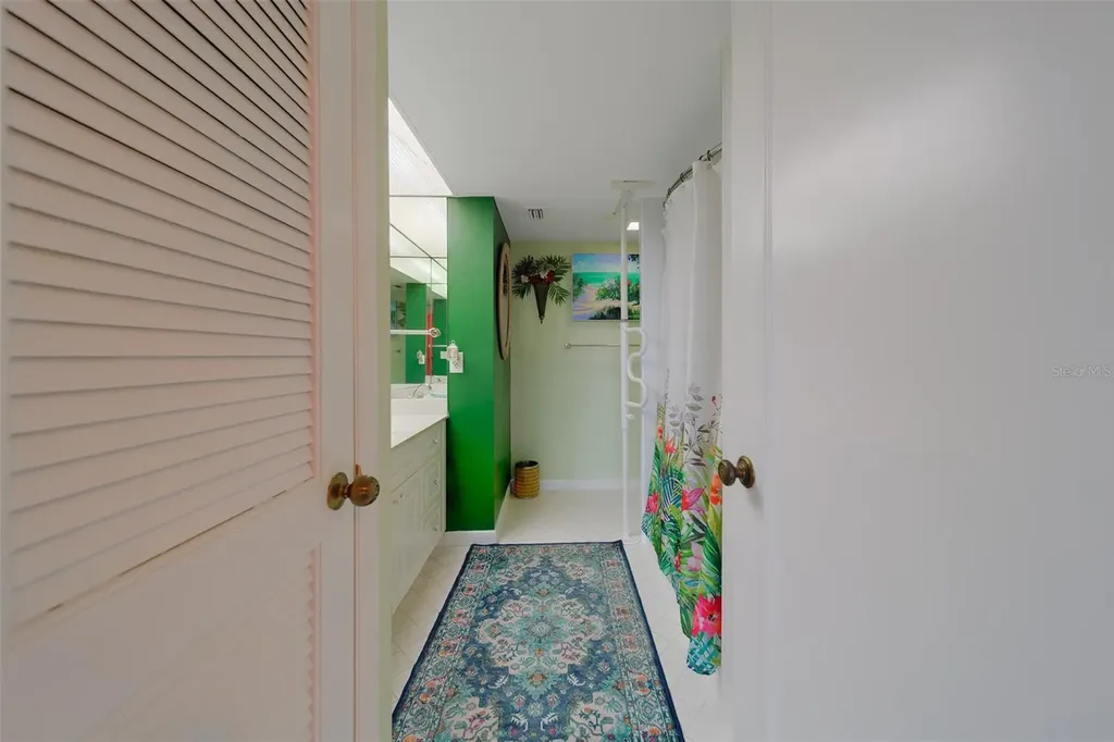 220 Belleview Boulevard Belleair FL 33756