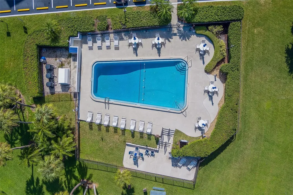 220 Belleview Boulevard Belleair FL 33756