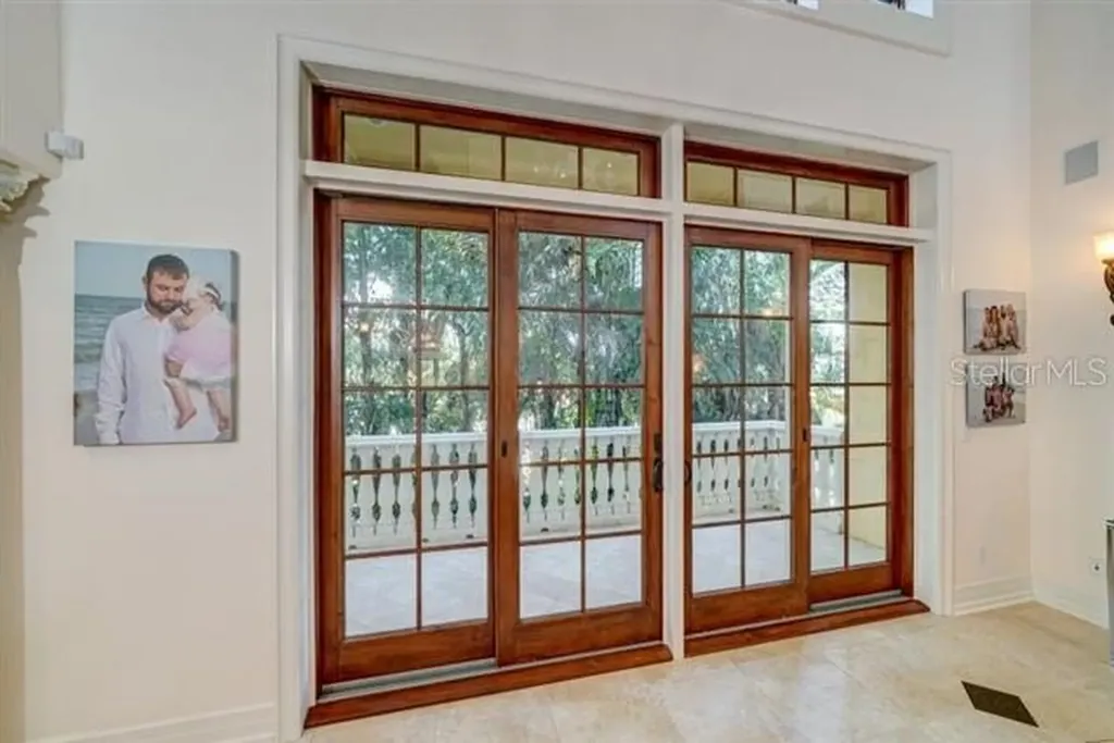 829 Bruce Avenue Clearwater Beach FL 33767