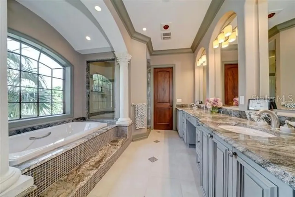 829 Bruce Avenue Clearwater Beach FL 33767