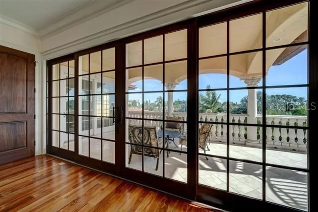 829 Bruce Avenue Clearwater Beach FL 33767