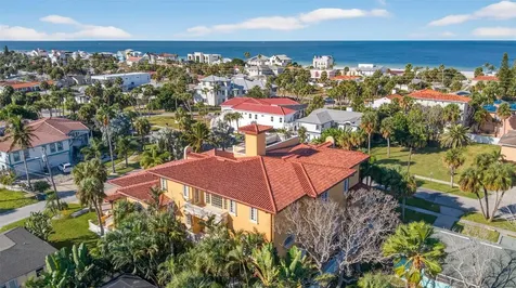 829 Bruce Avenue Clearwater Beach FL 33767