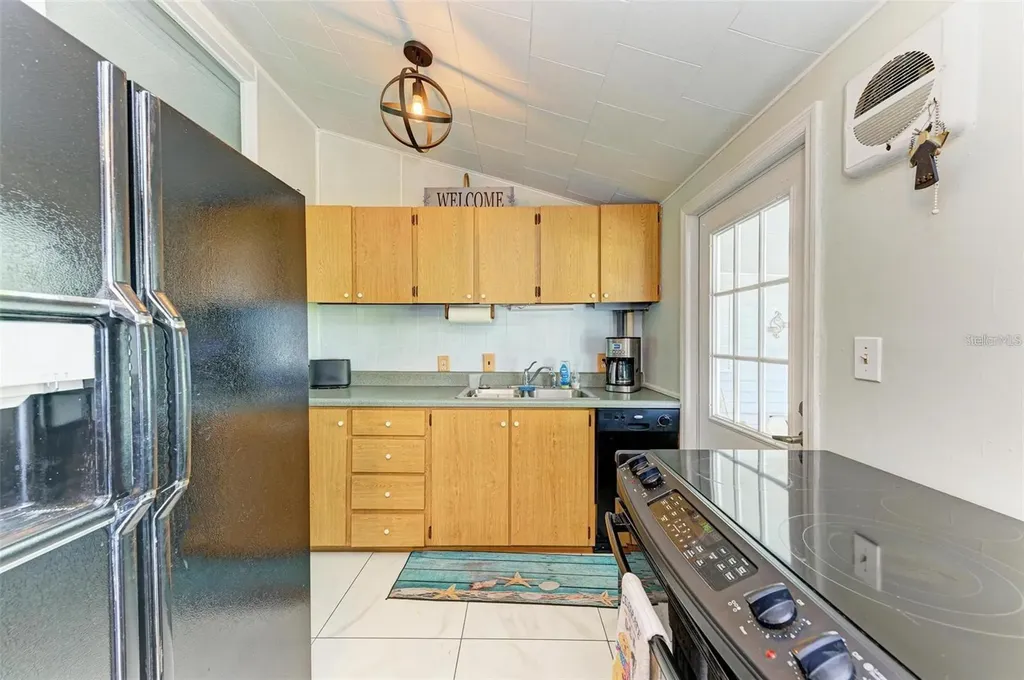 4921 Pebble Beach Avenue Sarasota FL 34234