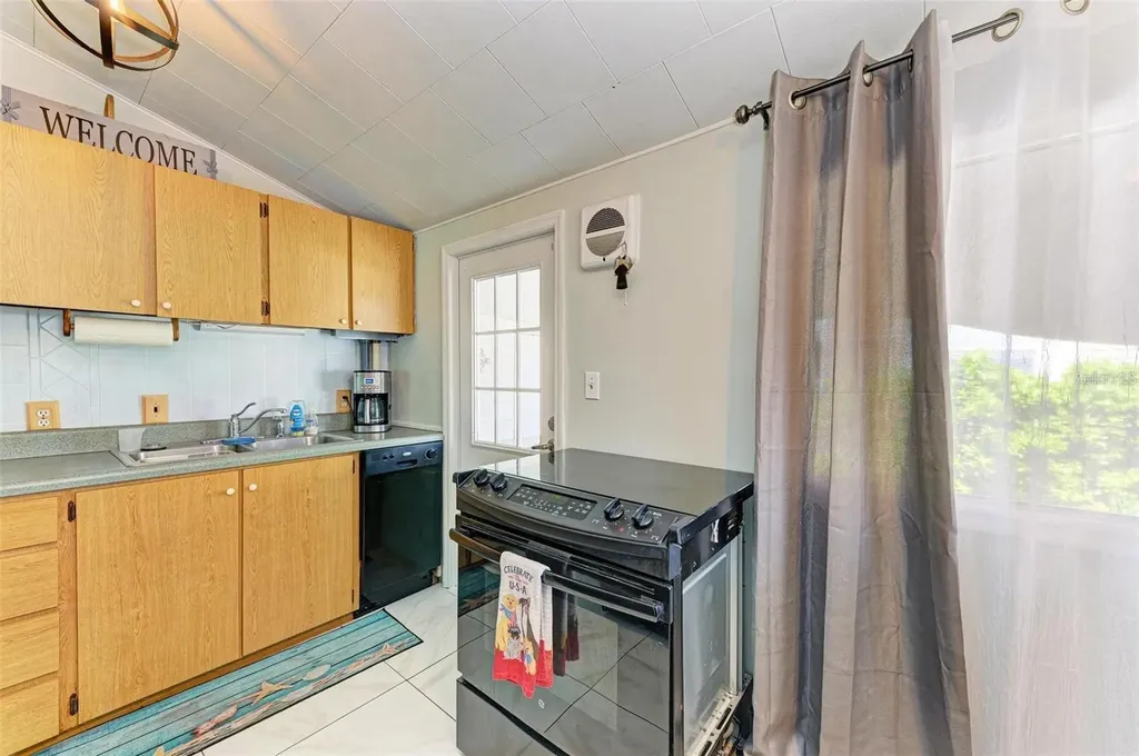 4921 Pebble Beach Avenue Sarasota FL 34234
