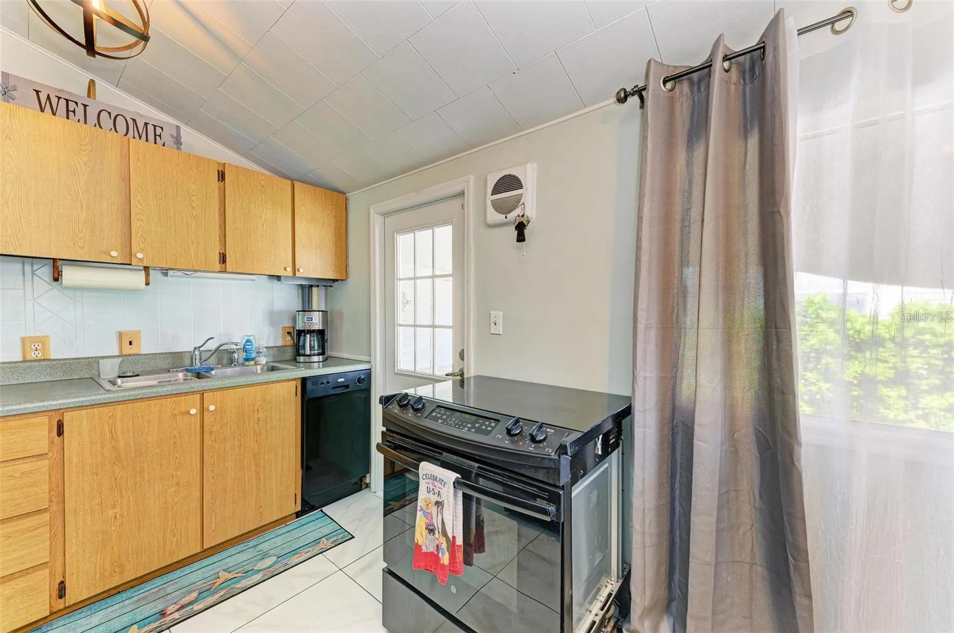4921 Pebble Beach Avenue Sarasota FL 34234