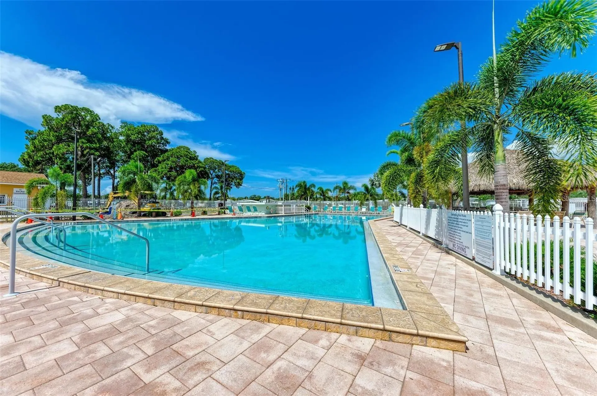 4921 Pebble Beach Avenue Sarasota FL 34234