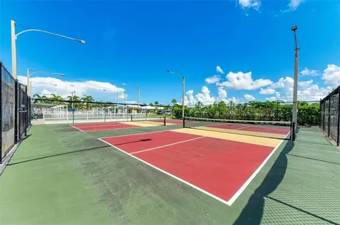 4921 Pebble Beach Avenue Sarasota FL 34234