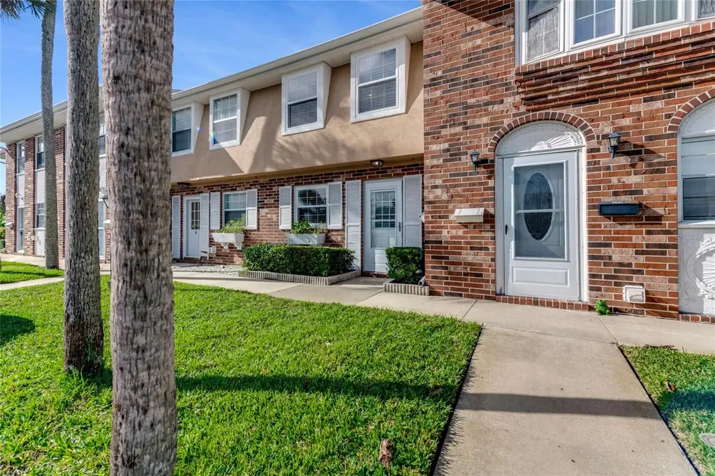 2200 S Palmetto Avenue Daytona Beach FL 32119
