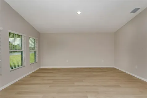 1049 Foreshore Lane Haines City FL 33844