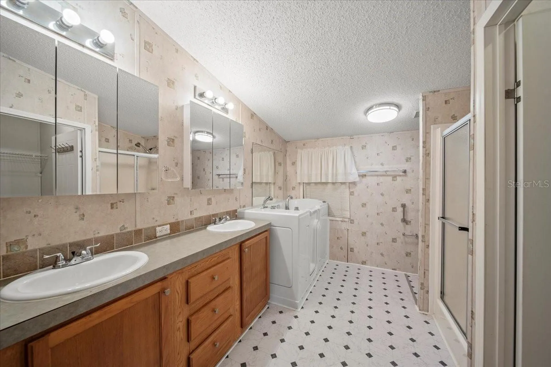101 Edgewood Boulevard Lake Wales FL 33898
