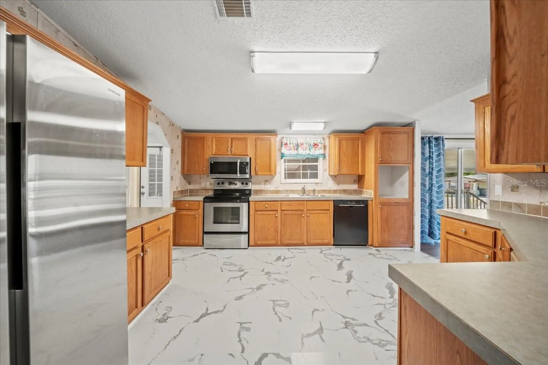 101 Edgewood Boulevard Lake Wales FL 33898