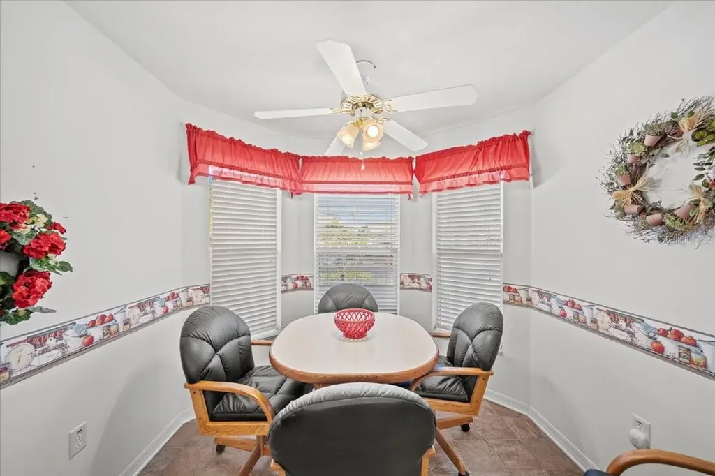 364 Lake Suzanne Drive Lake Wales FL 33859