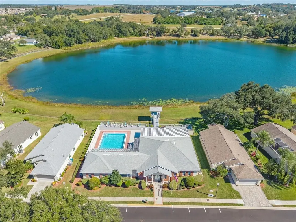 364 Lake Suzanne Drive Lake Wales FL 33859