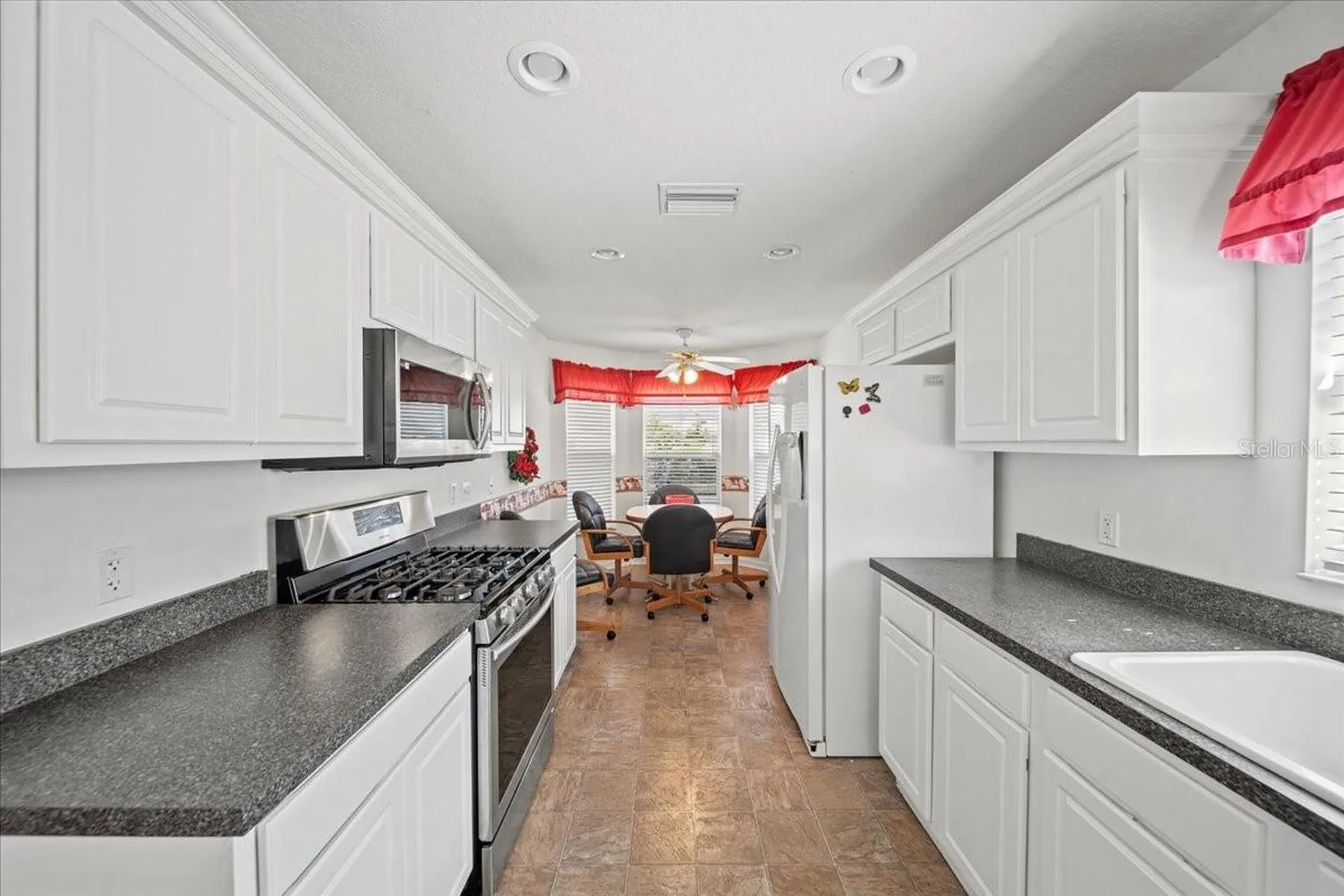 364 Lake Suzanne Drive Lake Wales FL 33859