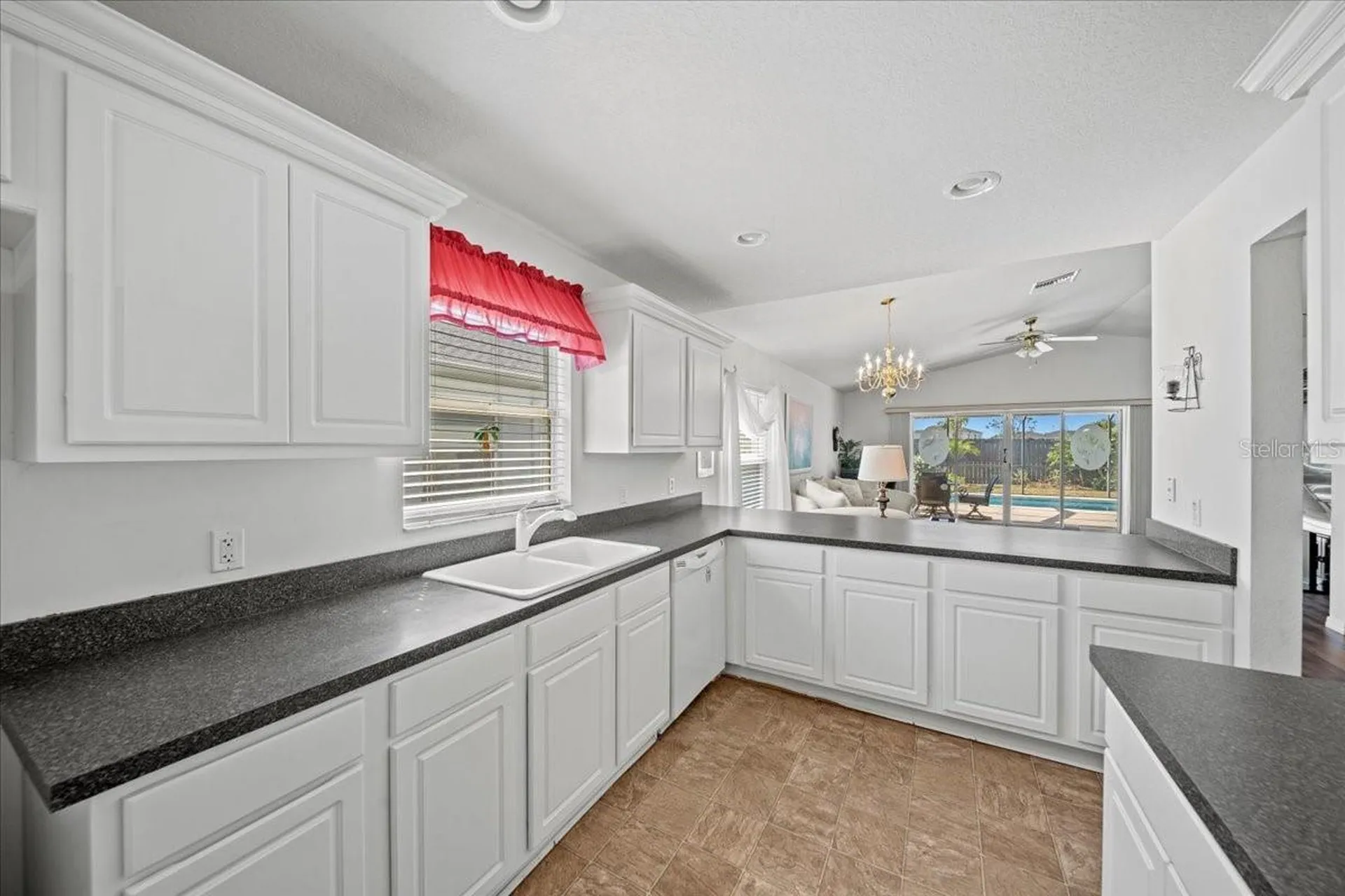 364 Lake Suzanne Drive Lake Wales FL 33859