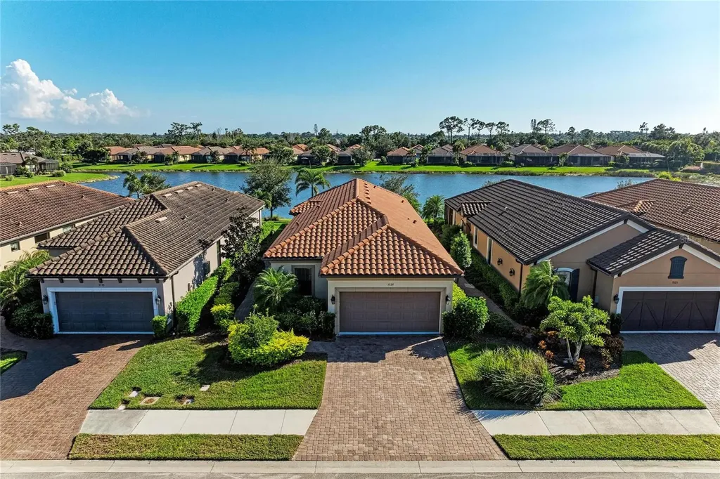 5529 Cantucci Street Nokomis FL 34275