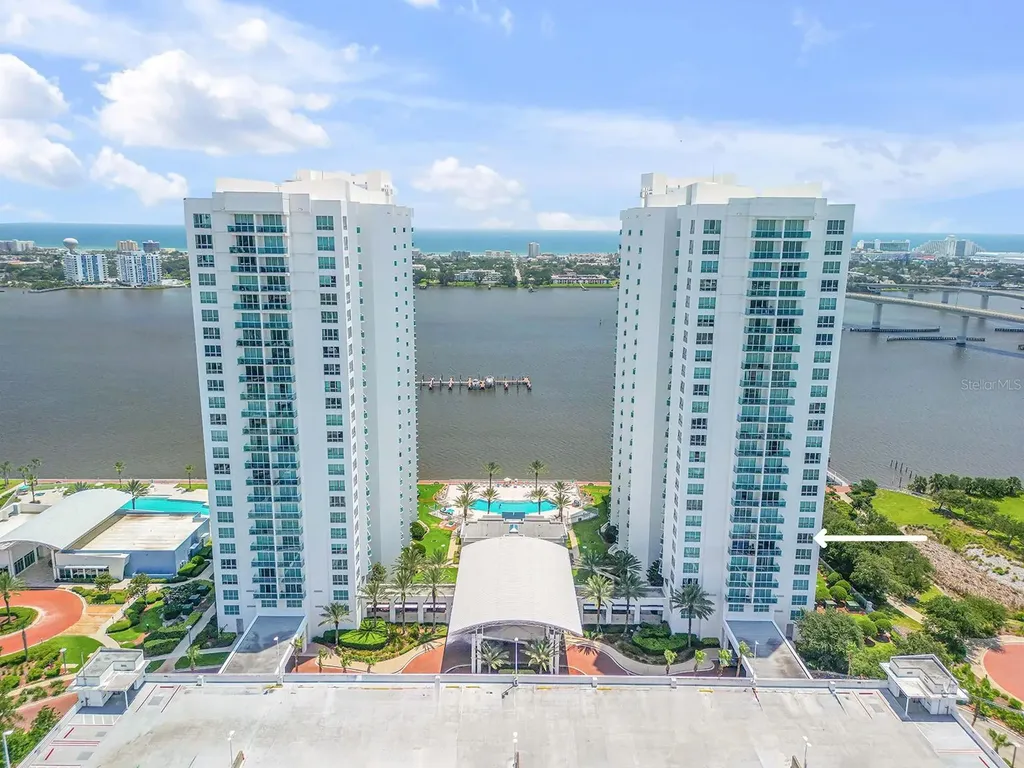 231 Riverside Drive Holly Hill FL 32117