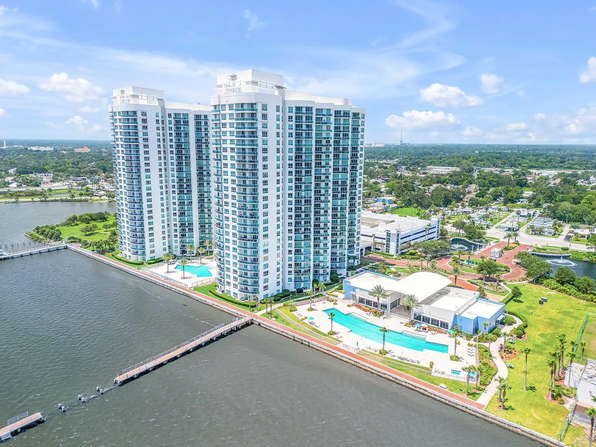 231 Riverside Drive Holly Hill FL 32117