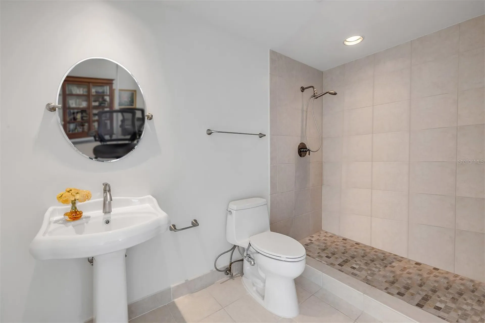 231 Riverside Drive Holly Hill FL 32117
