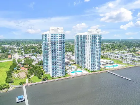 231 Riverside Drive Holly Hill FL 32117