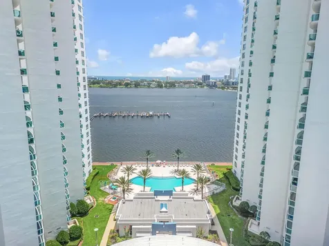231 Riverside Drive Holly Hill FL 32117
