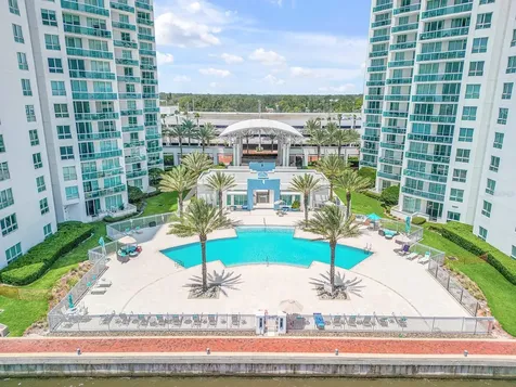 231 Riverside Drive Holly Hill FL 32117