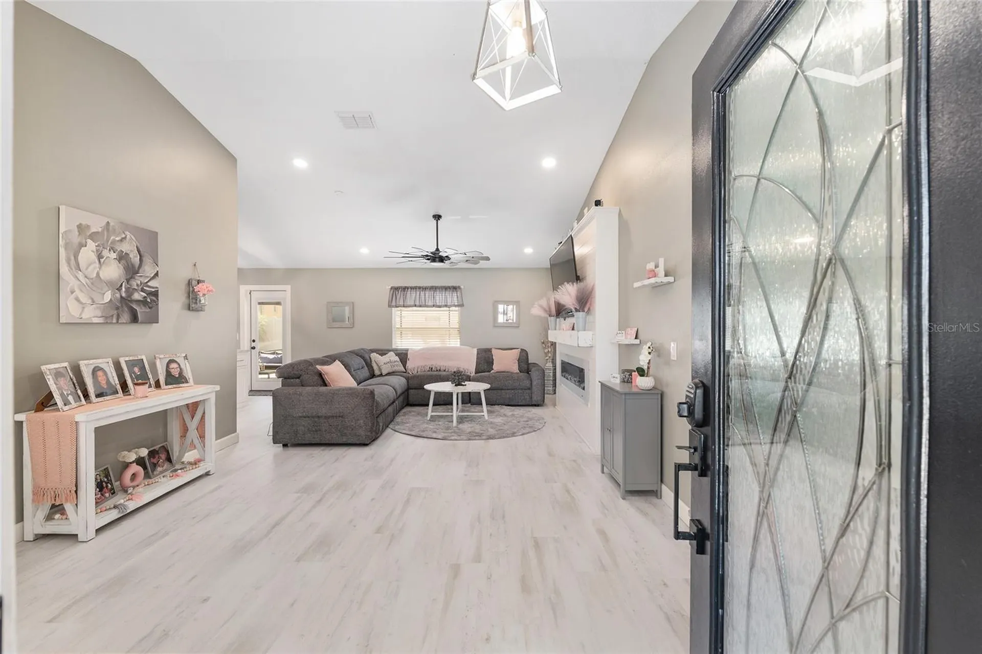 800 Crestview Circle N Wildwood FL 34785
