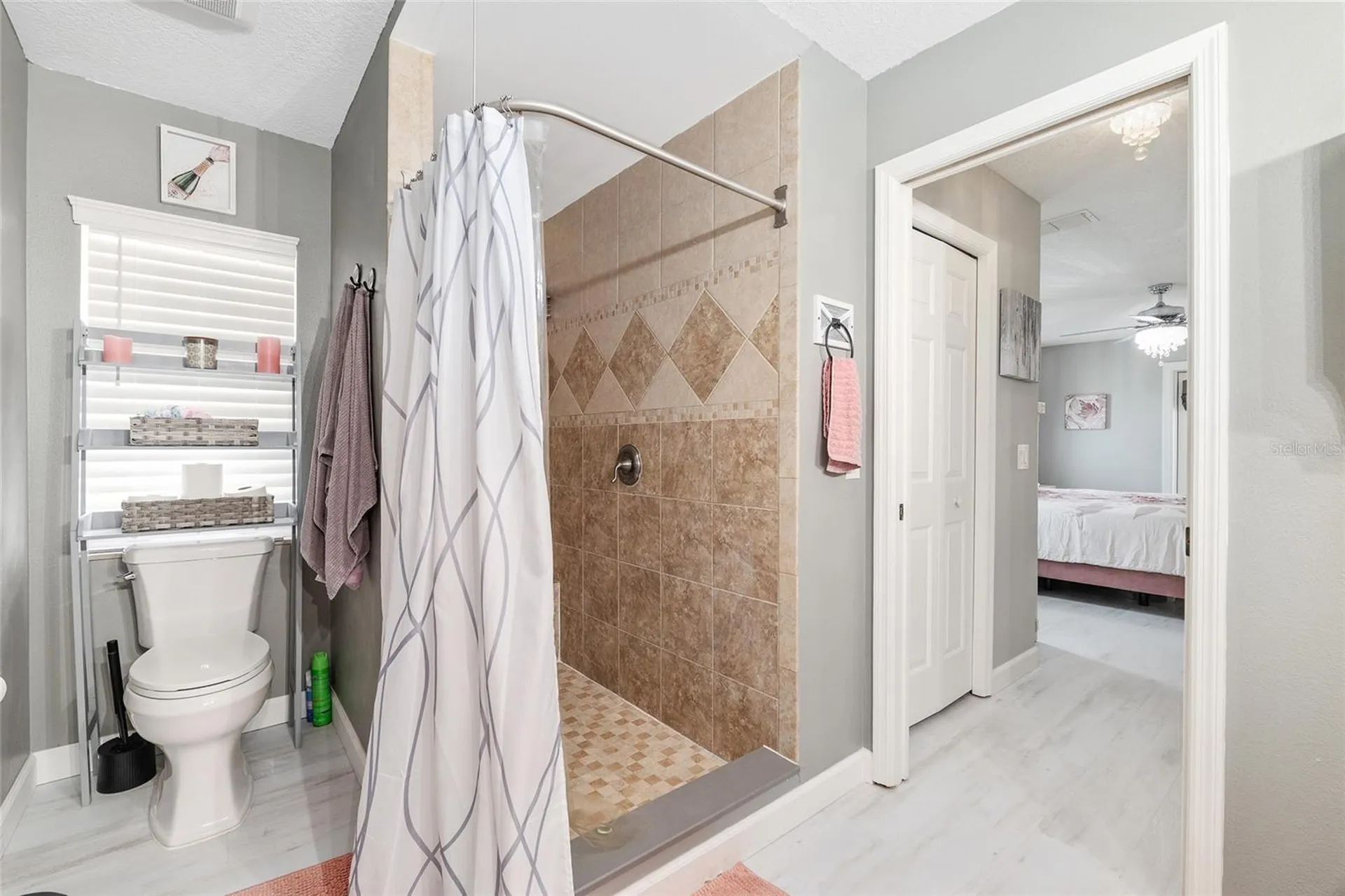 800 Crestview Circle N Wildwood FL 34785