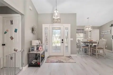 800 Crestview Circle N Wildwood FL 34785