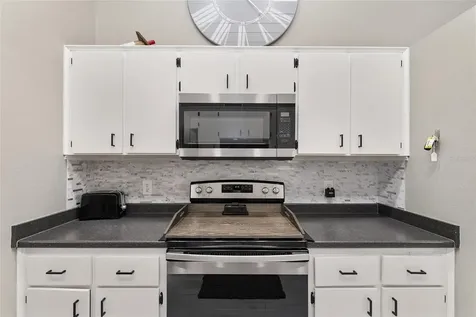 800 Crestview Circle N Wildwood FL 34785