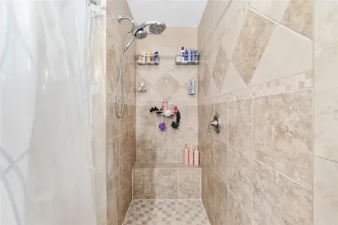 800 Crestview Circle N Wildwood FL 34785
