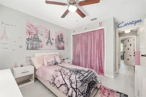 800 Crestview Circle N Wildwood FL 34785