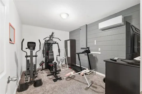 800 Crestview Circle N Wildwood FL 34785