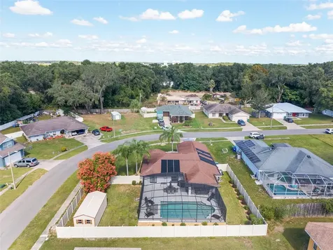 800 Crestview Circle N Wildwood FL 34785