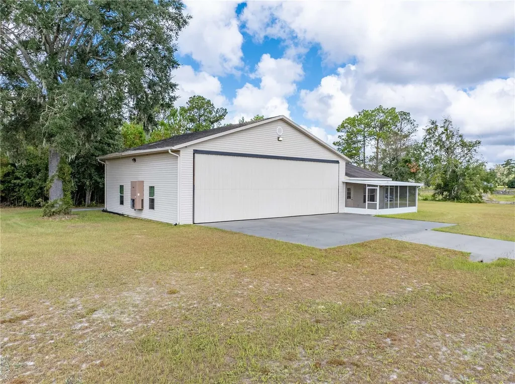 168 SW Poberezny Glen Lake City FL 32025