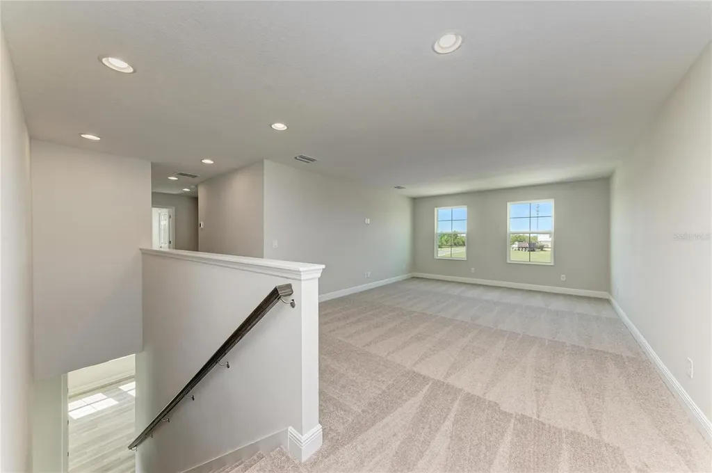 10160 Surrey Rose Drive San Antonio FL 33576