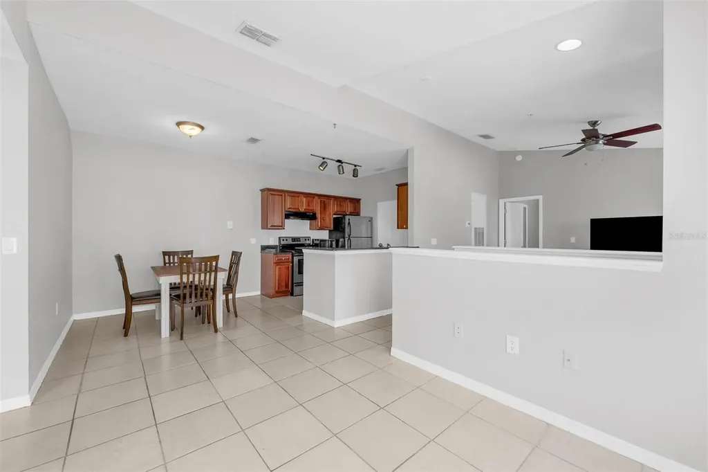 836 Grand Regency Point Altamonte Springs FL 32714