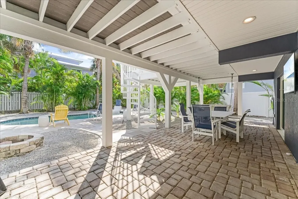 111 Cedar Avenue Anna Maria FL 34216